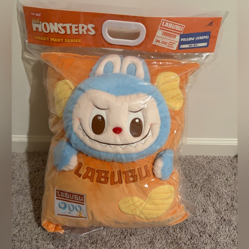 Labubu The Monsters WaCkY MaRt - CHIPS PILLOW - Picture 2 of 5